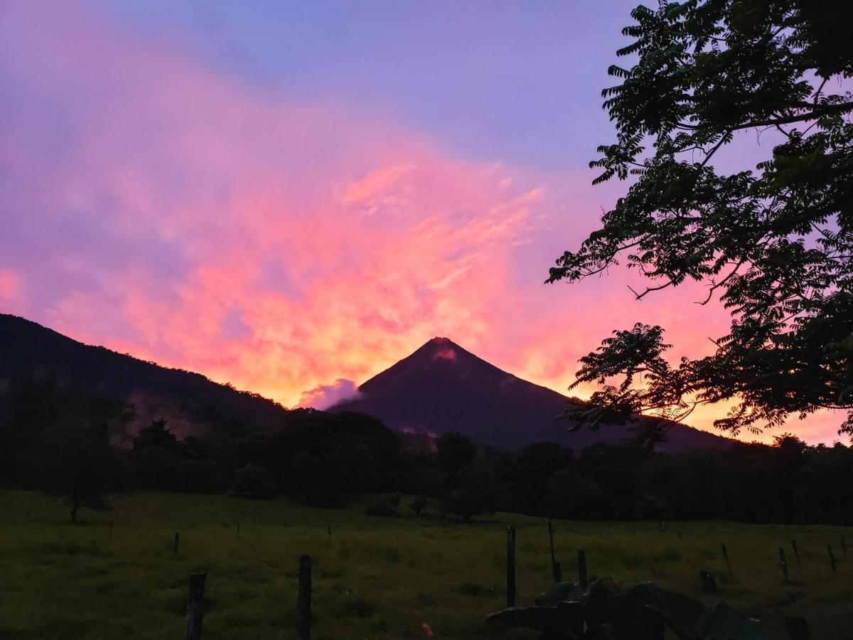Flora Glamping De Abuela La Fortuna