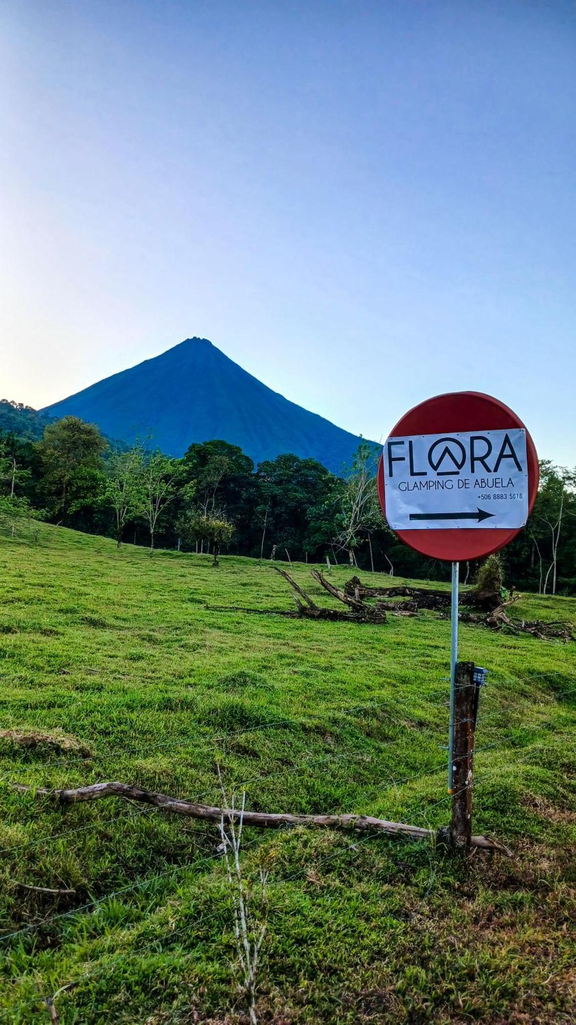 Flora Glamping De Abuela * La Fortuna