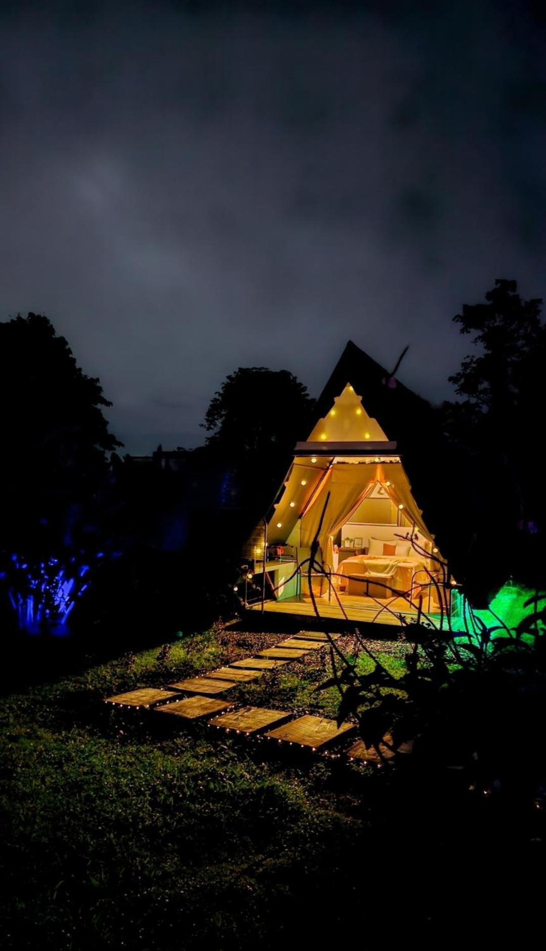 Flora Glamping De Abuela Lodge *