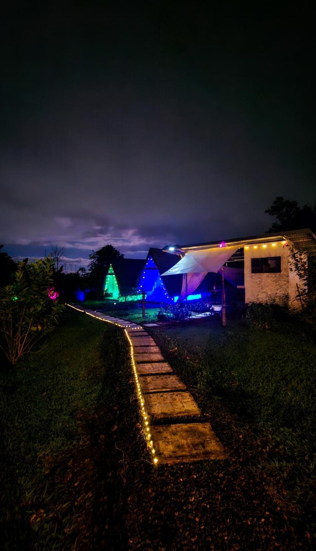 Flora Glamping De Abuela *