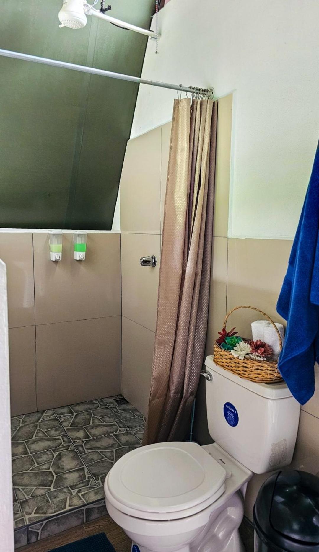 Flora Glamping De Abuela Lodge