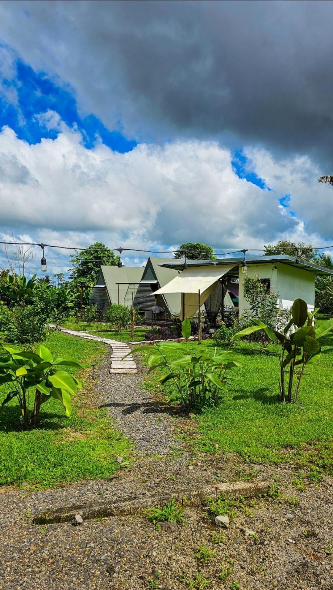 Lodge Flora Glamping De Abuela *