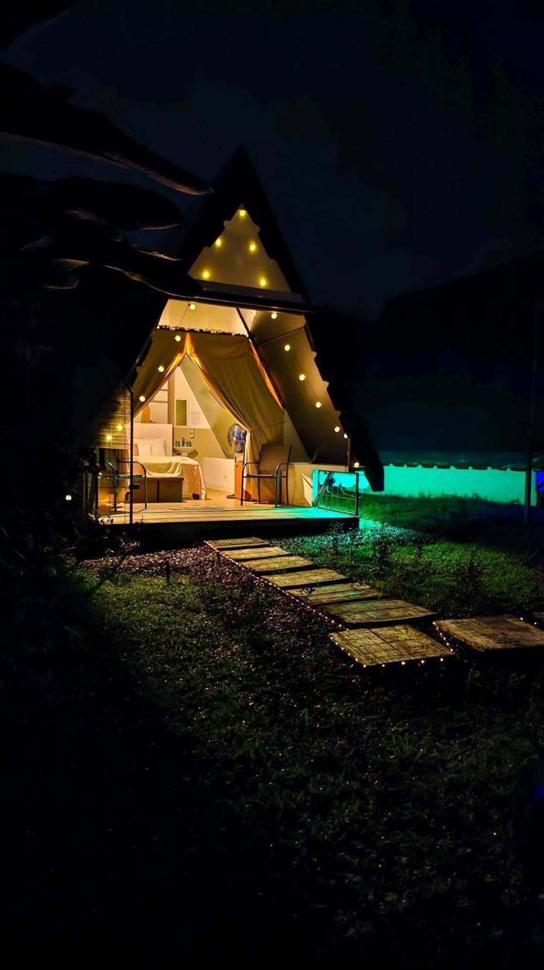 Flora Glamping De Abuela La Fortuna