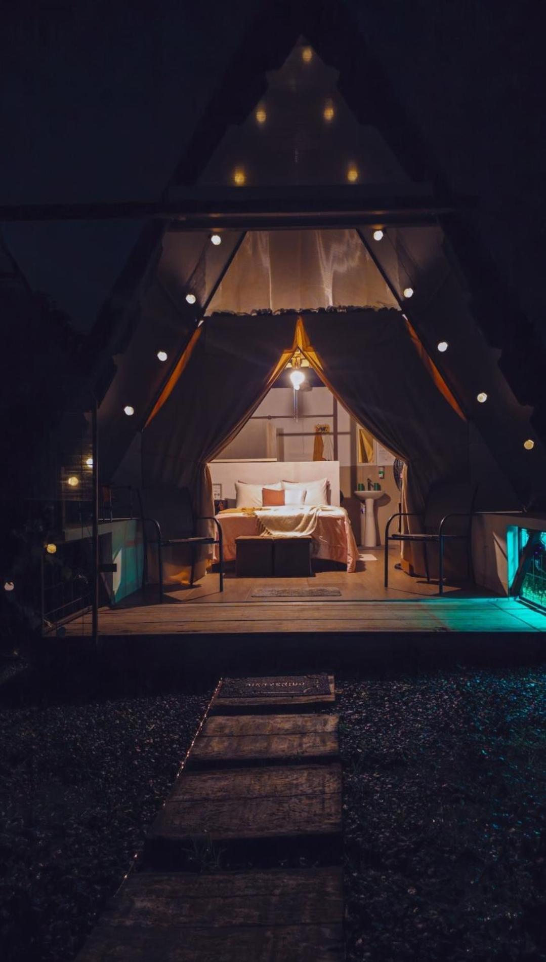 Flora Glamping De Abuela Lodge